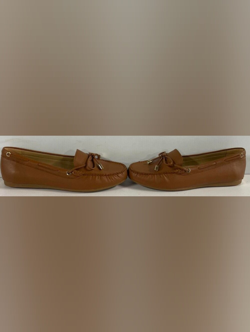 Michael Kors Wmn's Sutton Moccasin Flat Loafers Size 8.5 NWOT MSRP $119.50 - Picture 4 of 7